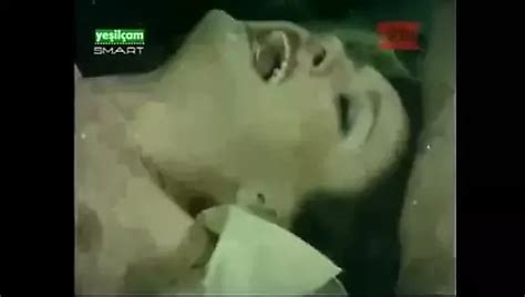 Arzu Okay Aynur Akarsu Sikis Amcik Unsal Emre Kazim Kartal Retro Porn XHamster