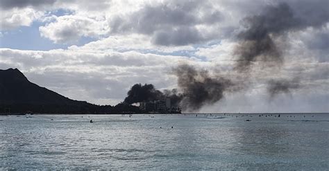 Hawaii Shooting 2 Police Officers Are Killed Authorities Say The