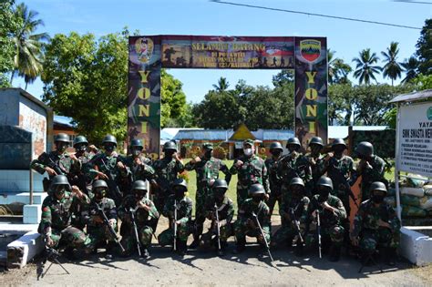 Prajurit Yonif Rajawali Latihan Sebelum Dikirim Ke Perbatasan Ri