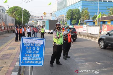 Ketersediaan Angkutan Umum Jadi Perhatian Khusus Saat Ganjil Genap