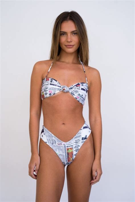 Hot Sexy Mandi Gubler Bikini Pics