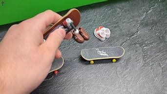 Amazon Hot Wheels Skate Tricked Out Pack Exclusive Board And Shoes Hgt Toys Games