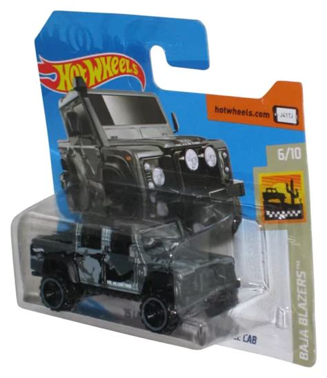Hot Wheels Land Rover Defender Double Cab Baja Blazers Toy Car Eur