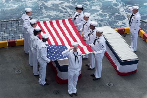 √ Us Navy Burial At Sea For Veterans - Va Air