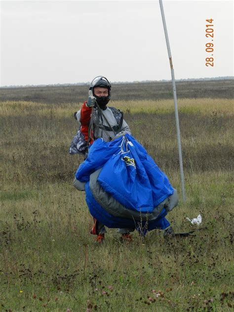 Инструкторы парашютисты