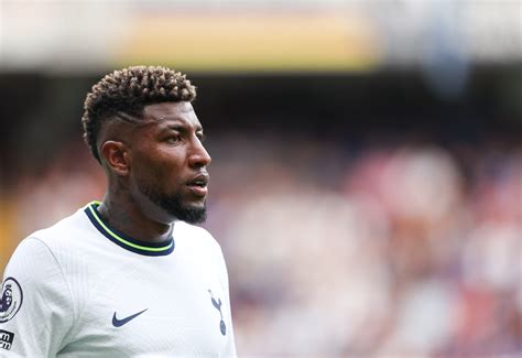 tottenham expert stunned  absolutley unbelievable emerson royal