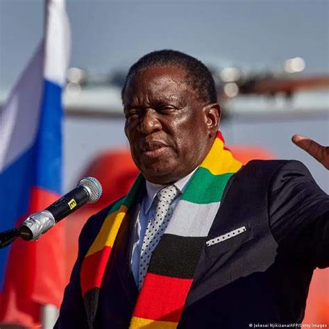 El Presidente De Zimbabue Indulta A Unos 3 000 Presos Para