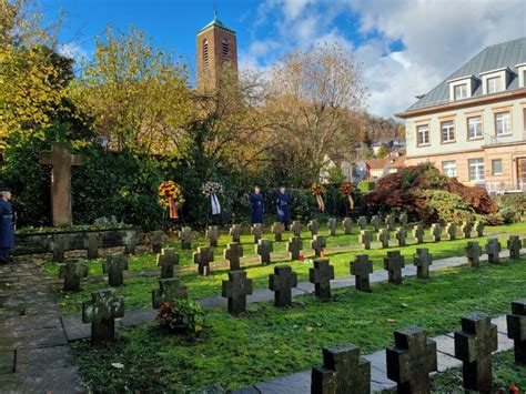 Gedenkfeier Der Stadt Zum Volkstrauertag Sickingenstadt Landstuhl