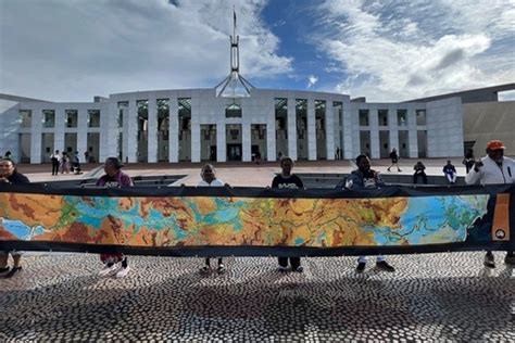 aqua nullius exhibition opening  discover darwin