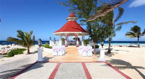 Wedding Gazebo at Luxury Bahia Principe Runaway Bay/Grand Bahia ...