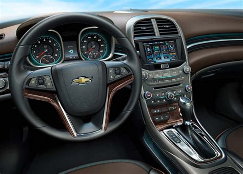 Inside the 2013 Chevy Malibu - The Detroit Bureau