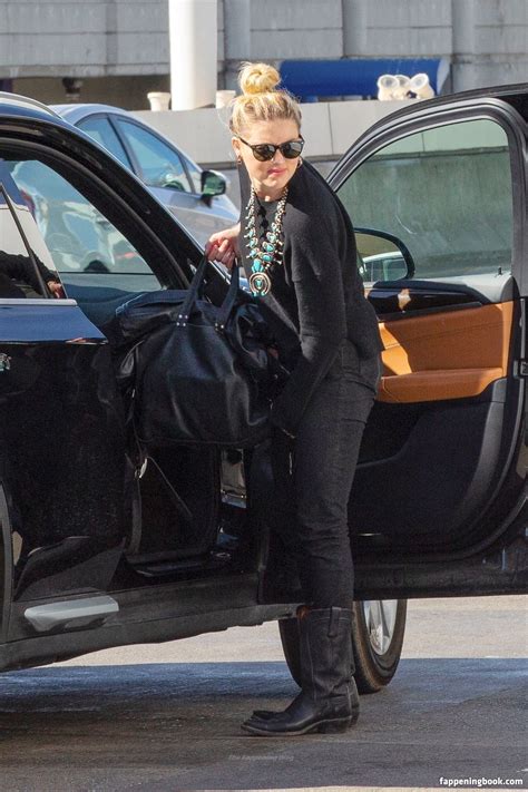 Amber Heard Amberheard Nude OnlyFans Leaks The Fappening Photo 1263731 FappeningBook