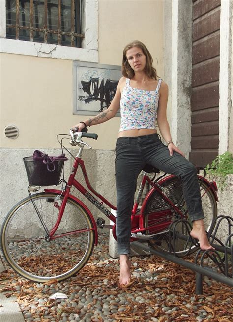 Forumophilia PORN FORUM Flash In Public Public Nudity Exhibitionism Photo Page 127