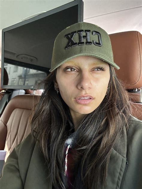 Mia Khalifa Ex Porn Demitida Ap S Comemorar Ataques Do Hamas Portal Norte