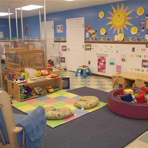 Mountain Shadows Kindercare Daycare In Colorado Springs Co Winnie