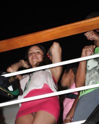 Upskirt No Pantie On The Boat Porn Pictures XXX Photos Sex Images 2093641 PICTOA
