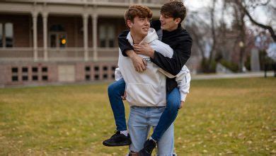 Tyler Takes Tony Putinho Vídeos Gays Sexo Gay Porno Gay Gay Amauter