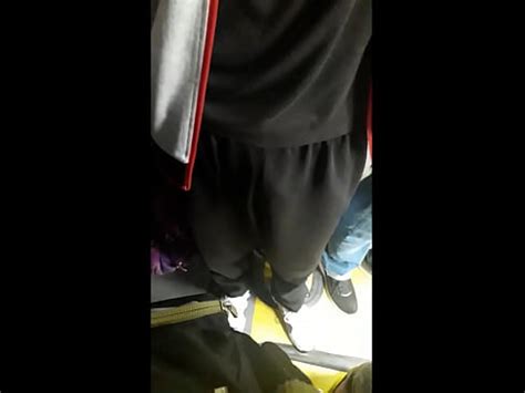 En transporte público XVIDEOS