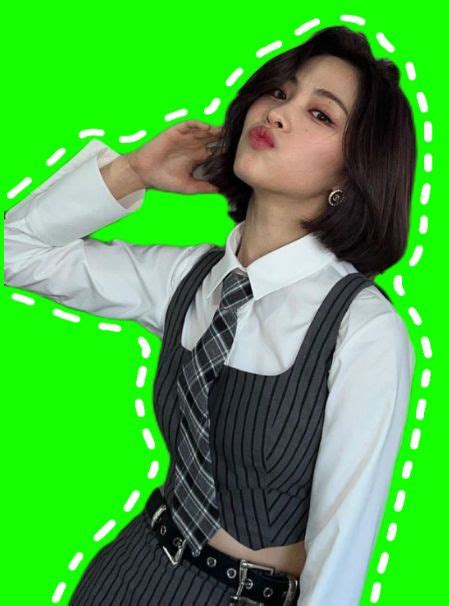 Ryujin Green Screen Ye Il Her Ey