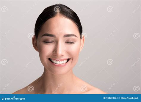 Attractive Elegant Naked Girl Is Smiling Stock Image Image Of Clean Cheerful