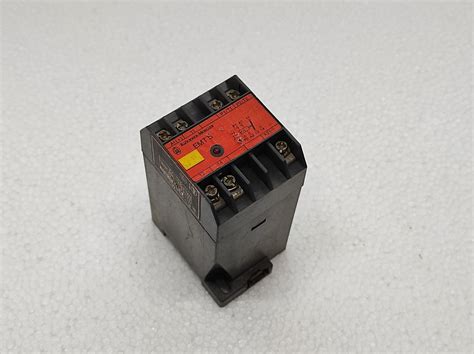 moeller emt  overload relay  emt