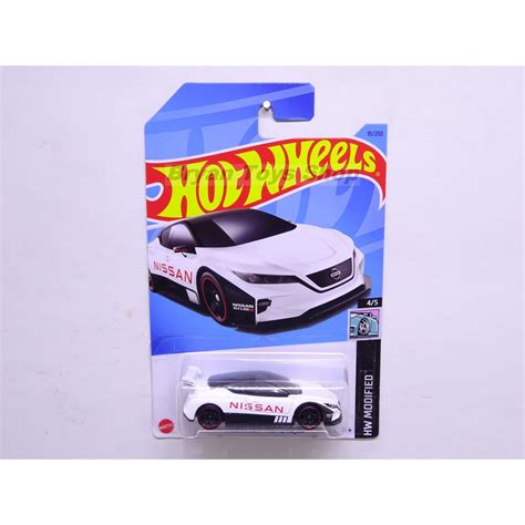 Jual Hot Wheels Nissan Leaf Nismo RC 02 Putih Nissan Shopee Indonesia