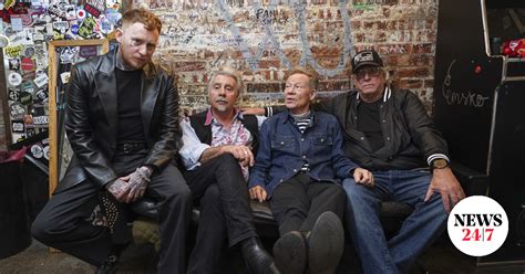 Sex Pistols Η θρυλική μπάντα επιστρέφει στην σκηνή
