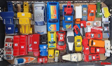 PRODAJA AUTIĆA HOT WHEELS MATCHBOX SIKU CORGI BBURAGO MAJORETTE