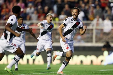 Vasco Vence O Ituano Fora De Casa E Garante Acesso Elite Do Futebol