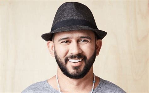Biografia De Braulio Bessa - Biografia de Bráulio Bessa - Pensador