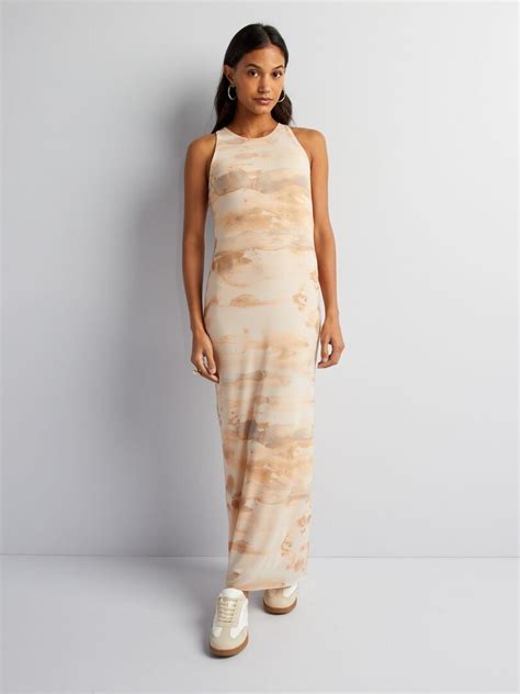 Vestido Largo Ajustado Tie And Dye Beige Kiabi