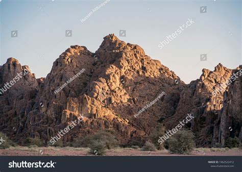 Mountain Of Saudi Arabia: Over 18,024 Royalty-Free Licensable Stock ...