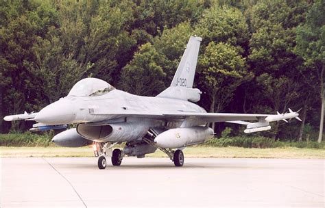 J-020.jpg • f-16 photography