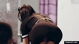 Bubble Butt Babe Gets Her Pussy Stuffed Xnxx