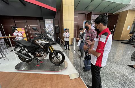 GIIAS Surabaya 2021 MPM Honda Jatim Hadirkan Produk Baru Di Booth