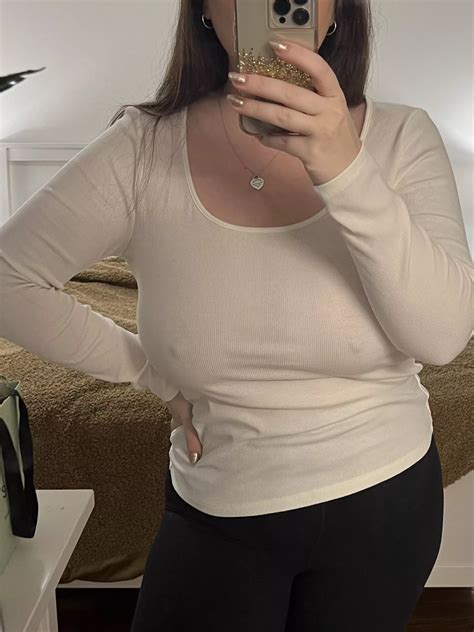 Life Is Better Braless Nudes Braless NUDE PICS ORG