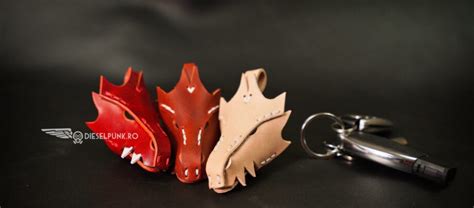 Выкройка кожаный брелок голова дракона