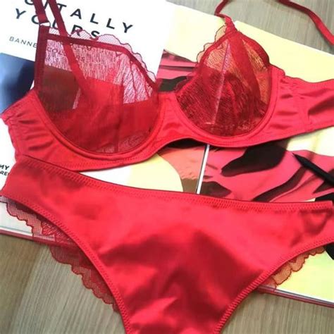 ENSEMBLE LINGERIE Femme Dentelle Sexy A Mode Polyvalente Froncee Dans Une Couleur Unie Rouge
