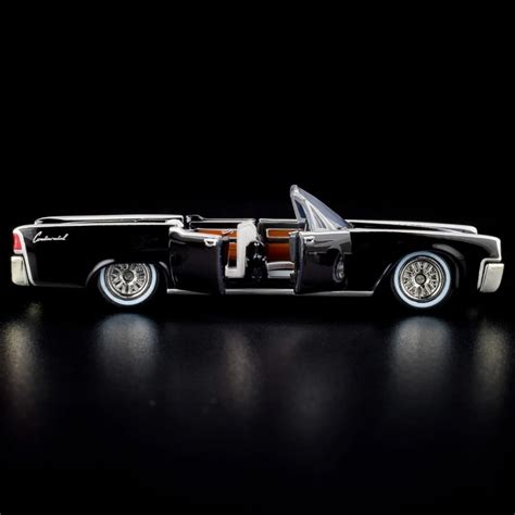 Exclusive Hot Wheels Lincoln Continental Has A Cool Feature Autoevolution