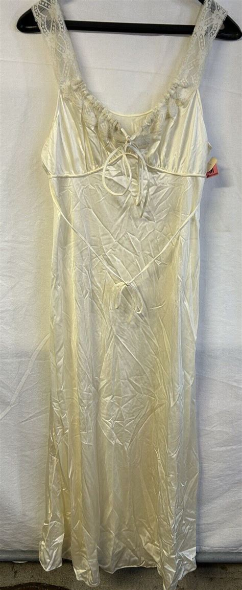 Vintage Jc Penney Full Slip Ivory Nylon Sz M Lingerie Gem