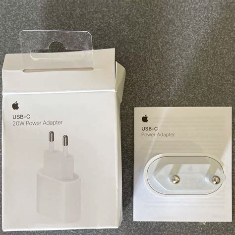 New! Apple Charger USB Type-C 20W Power Adapter