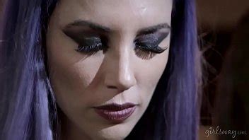 Vampire M S R Shyla Jennings And Jelena Jensen XVIDEOS