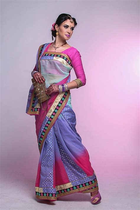 11 Traditional Saree Draping Styles from India - MadFoxy