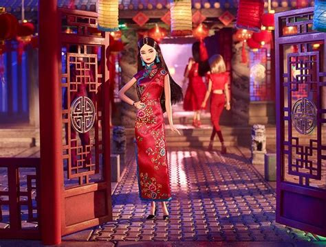 Кукла Lunar Year Barbie 2021: китайский Новый год
