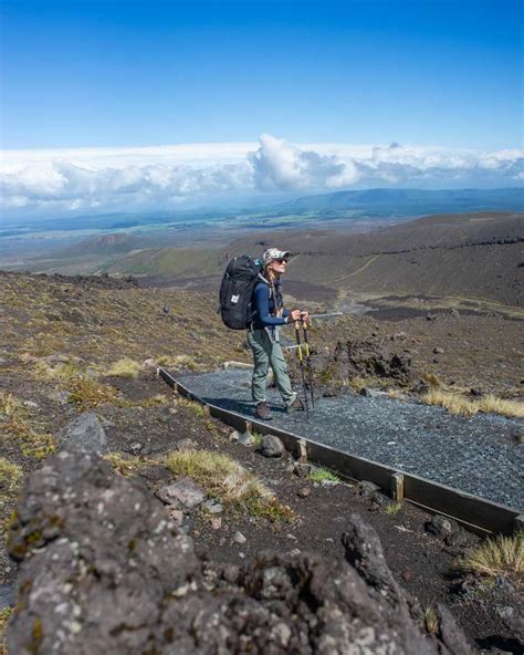 12 Things to KNOW Before Hiking the Tongariro Alpine Crossing