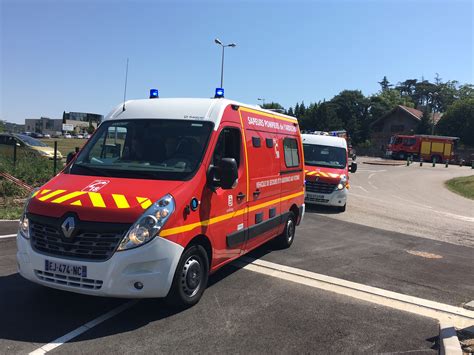 Drômeardèche Les Pompiers Sur Le Front Des Incendies Ces Derniers