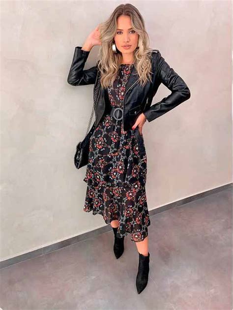 Jaqueta De Couro E Vestido