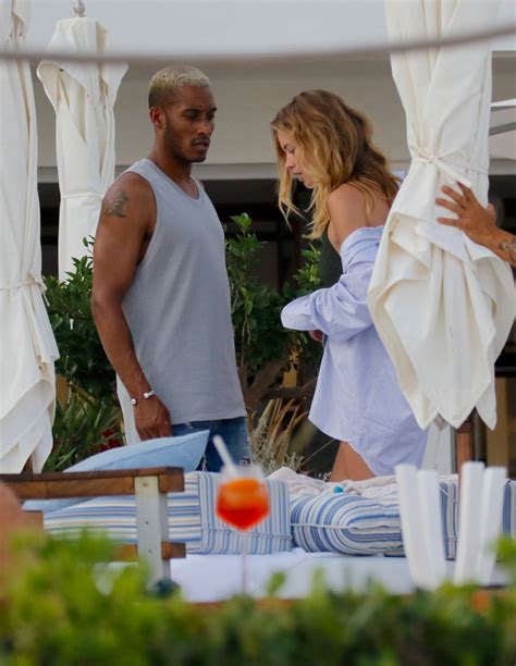 Dourtzen Kroes Swimsuit Hot Celebs Home