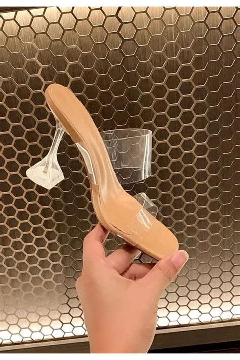 TrendyAnka Kadın Nude Ten Bej cm Şeffaf Topuklu Küt Kare Burunlu Terlik Ayakkabı Sandalet