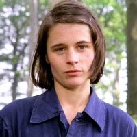 Hairy Suzanna Hamilton 1984 Nude Celebrity Free Porn 33 XHamster